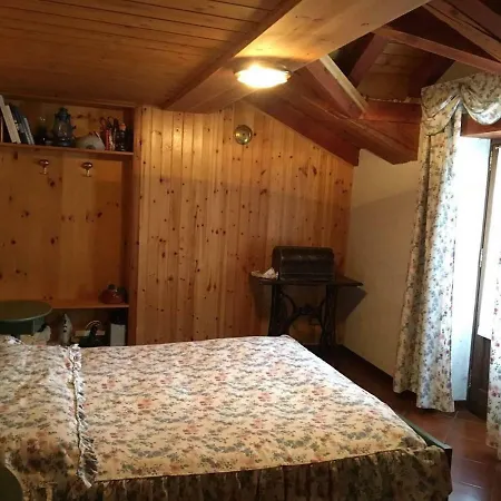 Rascard - Valle Di Gressoney Ferienhaus Lillianes